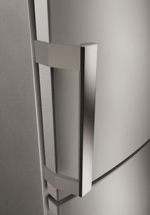 Холодильник АЕГ RCB63826TX фото 3 в Казани и Татарстане Холодильник AEG RCB63826TX фото 3 в Казани и Татарстане