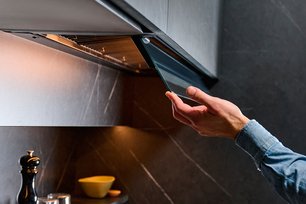 Вытяжка Фалмек VIRGOLA TOUCH NRS BLACK 60 фото 3 в Казани и Татарстане Вытяжка Falmec VIRGOLA TOUCH NRS BLACK 60 фото 3 в Казани и Татарстане