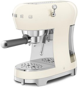 Кофемашина Смег ECF02CREU фото 3 в Казани и Татарстане Кофемашина Smeg ECF02CREU фото 3 в Казани и Татарстане
