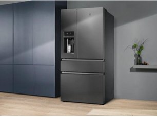Холодильник Электролюкс LLI9VF54X0 фото 3 в Казани и Татарстане Холодильник Electrolux LLI9VF54X0 фото 3 в Казани и Татарстане