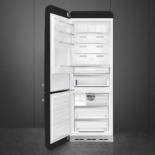 Холодильник Смег FAB38LBL фото 2 в Казани и Татарстане Холодильник Smeg FAB38LBL фото 2 в Казани и Татарстане