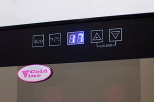 Винный шкаф Coldvine BCW-35C фото 3 в Казани и Татарстане Винный шкаф Cold Vine BCW-35C фото 3 в Казани и Татарстане