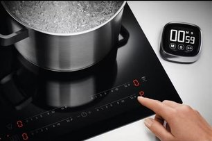 Варочная панель Электролюкс LIR60430BW фото 4 в Казани и Татарстане Варочная панель Electrolux LIR60430BW фото 4 в Казани и Татарстане