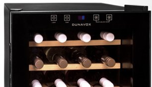Винный шкаф Дунавокс DX-20.62KF фото 3 в Казани и Татарстане Винный шкаф Dunavox DX-20.62KF фото 3 в Казани и Татарстане