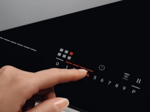 Варочная панель Electrolux EIV9467 фото 2 в Казани и Татарстане