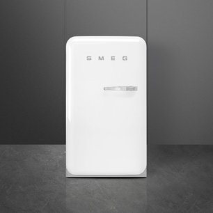 Холодильник Смег FAB10LWH2 фото 2 в Казани и Татарстане Холодильник Smeg FAB10LWH2 фото 2 в Казани и Татарстане
