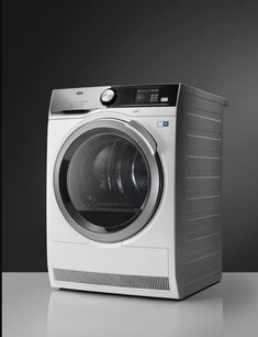 Сушильная машина с тепловым насосом AEG T9DBA68SC фото 3 в Казани и Татарстане