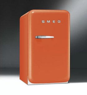 Мини-бар Смег FAB5RO1 фото 2 в Казани и Татарстане Мини-бар Smeg FAB5RO1 фото 2 в Казани и Татарстане