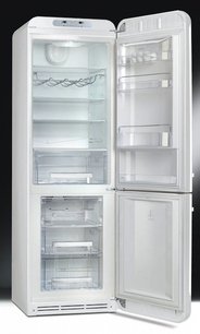 Холодильник Смег FAB32RBN1 фото 2 в Казани и Татарстане Холодильник Smeg FAB32RBN1 фото 2 в Казани и Татарстане