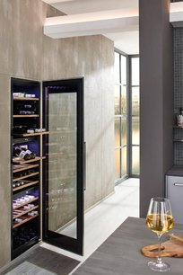 Встраиваемый холодильник для вина Куперсбуш FWK 8850.0 S2 фото 2 в Казани и Татарстане Встраиваемый холодильник для вина Kuppersbusch FWK 8850.0 S2 фото 2 в Казани и Татарстане