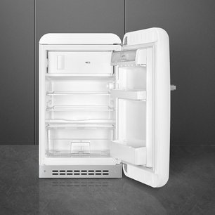 Холодильник Смег FAB10RWH2 фото 2 в Казани и Татарстане Холодильник Smeg FAB10RWH2 фото 2 в Казани и Татарстане