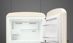 Холодильник Смег FAB50RCRB5 фото 3 в Казани и Татарстане Холодильник Smeg FAB50RCRB5 фото 3 в Казани и Татарстане
