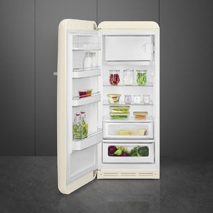 Холодильник Смег FAB28LCR6 фото 3 в Казани и Татарстане Холодильник Smeg FAB28LCR6 фото 3 в Казани и Татарстане