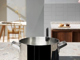 Варочная панель Электролюкс EIS8648 фото 3 в Казани и Татарстане Варочная панель Electrolux EIS8648 фото 3 в Казани и Татарстане