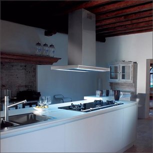 Вытяжка Falmec LUMEN ISOLA NRS 90 фото 3 в Казани и Татарстане