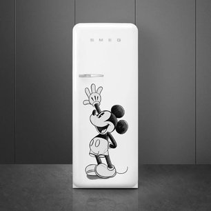 Холодильник Смег FAB28RDMM4 фото 4 в Казани и Татарстане Холодильник Smeg FAB28RDMM4 фото 4 в Казани и Татарстане