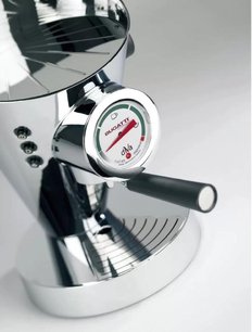 Кофеварка Bugatti Espresso Machine DIVA Leather Red фото 2 в Казани и Татарстане