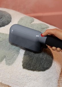 Гигиенический парогенератор Лаурастар IZZI Plus фото 4 в Казани и Татарстане Гигиенический парогенератор Laurastar IZZI Plus фото 4 в Казани и Татарстане