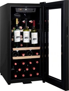 Винный шкаф Ла Соммельер LS38BLACK фото 3 в Казани и Татарстане Винный шкаф La Sommeliere LS38BLACK фото 3 в Казани и Татарстане