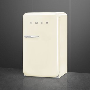 Холодильник Смег FAB10RCR6 фото 4 в Казани и Татарстане Холодильник Smeg FAB10RCR6 фото 4 в Казани и Татарстане