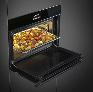 Духовой шкаф комбинированный с пароваркой Smeg SF4604PVCNX1 фото 4 в Казани и Татарстане