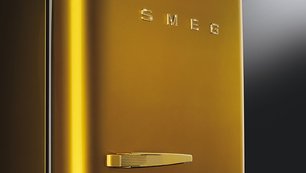 Холодильник Смег FAB28RDG фото 3 в Казани и Татарстане Холодильник Smeg FAB28RDG фото 3 в Казани и Татарстане