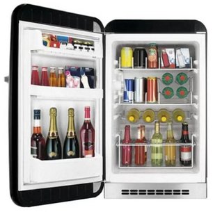 Холодильник Смег FAB10HLNE фото 2 в Казани и Татарстане Холодильник Smeg FAB10HLNE фото 2 в Казани и Татарстане