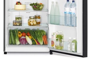 Холодильник Хитачи R-VG 472 PU8 GBK фото 4 в Казани и Татарстане Холодильник Hitachi R-VG 472 PU8 GBK фото 4 в Казани и Татарстане