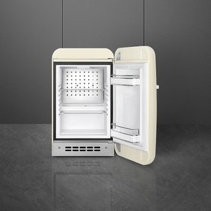 Холодильник Смег FAB5RCR5 фото 2 в Казани и Татарстане Холодильник Smeg FAB5RCR5 фото 2 в Казани и Татарстане