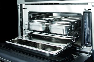 Встраиваемый комбинированный паровой шкаф Фулгор Милано LCSO 4511 TC ME фото 2 в Казани и Татарстане Встраиваемый комбинированный паровой шкаф Fulgor Milano LCSO 4511 TC ME фото 2 в Казани и Татарстане