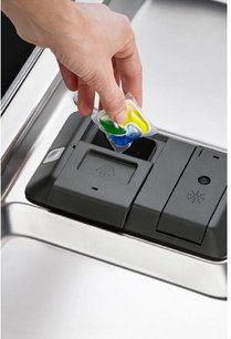 Встраиваемая посудомоечная машина Электролюкс KESC7300L фото 4 в Казани и Татарстане Встраиваемая посудомоечная машина Electrolux KESC7300L фото 4 в Казани и Татарстане