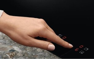 Варочная панель Электролюкс LIB60420CK фото 3 в Казани и Татарстане Варочная панель Electrolux LIB60420CK фото 3 в Казани и Татарстане