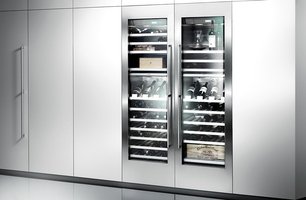 Винный шкаф Гаггенау RW 414-300 фото 2 в Казани и Татарстане Винный шкаф Gaggenau RW 414-300 фото 2 в Казани и Татарстане