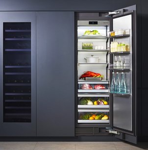 Встраиваемый холодильник Сигначе Китчен Сьют SKSCR2411P фото 2 в Казани и Татарстане Встраиваемый холодильник Signature Kitchen Suite SKSCR2411P фото 2 в Казани и Татарстане