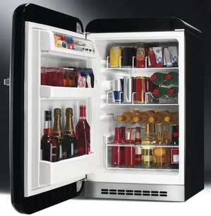 Мини-бар Смег FAB5LNE1 фото 2 в Казани и Татарстане Мини-бар Smeg FAB5LNE1 фото 2 в Казани и Татарстане
