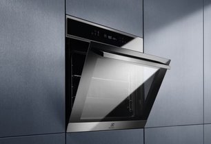 Духовой шкаф Электролюкс EOE7C31X фото 2 в Казани и Татарстане Духовой шкаф Electrolux EOE7C31X фото 2 в Казани и Татарстане