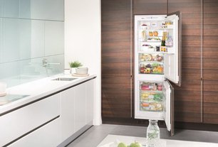 Холодильник Либхер ICBS 3324 фото 4 в Казани и Татарстане Холодильник Liebherr ICBS 3324 фото 4 в Казани и Татарстане