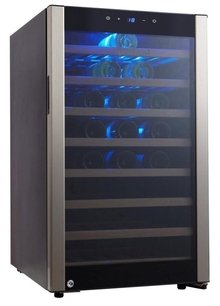 Винный шкаф Вестфрост VFWC120Z1 фото в Казани и Татарстане Винный шкаф Vestfrost VFWC120Z1 фото в Казани и Татарстане