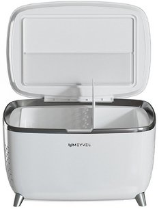 Холодильник для косметики и напитков Мэйвел MB-06C3W фото 3 в Казани и Татарстане Холодильник для косметики и напитков Meyvel MB-06C3W фото 3 в Казани и Татарстане