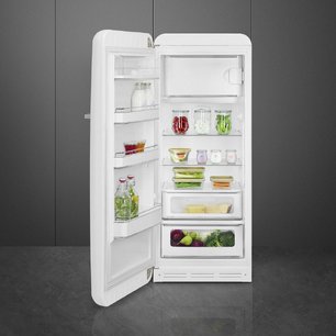 Холодильник Смег FAB28LWH6 фото 2 в Казани и Татарстане Холодильник Smeg FAB28LWH6 фото 2 в Казани и Татарстане