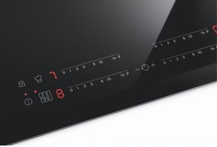 Варочная панель Электролюкс EIT61443B фото 3 в Казани и Татарстане Варочная панель Electrolux EIT61443B фото 3 в Казани и Татарстане