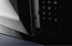 Встраиваемая микроволновая печь Электролюкс LMS4253TMK фото 2 в Казани и Татарстане Встраиваемая микроволновая печь Electrolux LMS4253TMK фото 2 в Казани и Татарстане