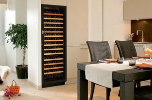 Встраиваемый мультитемпературный винный шкаф EuroCave K-800021-L фото 3 в Казани и Татарстане