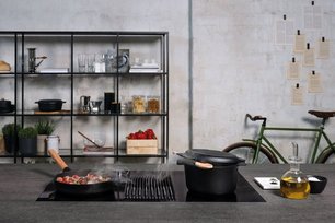 Варочная панель с вытяжкой Elica NIKOLATESLA LIBRA EVO BL/A/83 фото 4 в Казани и Татарстане