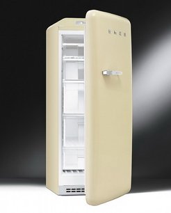 Морозильная камера Смег CVB20RP1 фото 3 в Казани и Татарстане Морозильная камера Smeg CVB20RP1 фото 3 в Казани и Татарстане