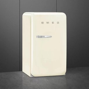 Холодильник Смег FAB10RCR5 фото 3 в Казани и Татарстане Холодильник Smeg FAB10RCR5 фото 3 в Казани и Татарстане
