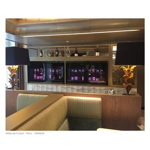 Кулер для вина ЕвроКав Wine Bar 8 фото 4 в Казани и Татарстане Кулер для вина EuroCave Wine Bar 8 фото 4 в Казани и Татарстане