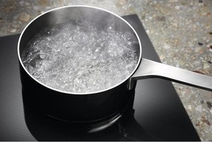 Индукционная варочная панель Электролюкс EIS6448 фото 2 в Казани и Татарстане Индукционная варочная панель Electrolux EIS6448 фото 2 в Казани и Татарстане