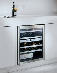 Винный шкаф Гаггенау RW 404-260 фото 2 в Казани и Татарстане Винный шкаф Gaggenau RW 404-260 фото 2 в Казани и Татарстане