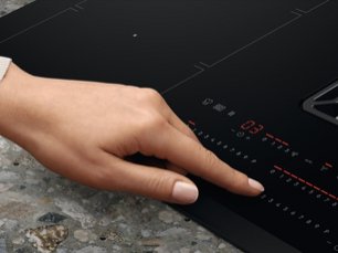 Варочная панель с вытяжкой Электролюкс KCC85450 фото 3 в Казани и Татарстане Варочная панель с вытяжкой Electrolux KCC85450 фото 3 в Казани и Татарстане